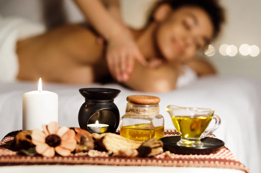 traditional thai massage - Aromatherapy Massage